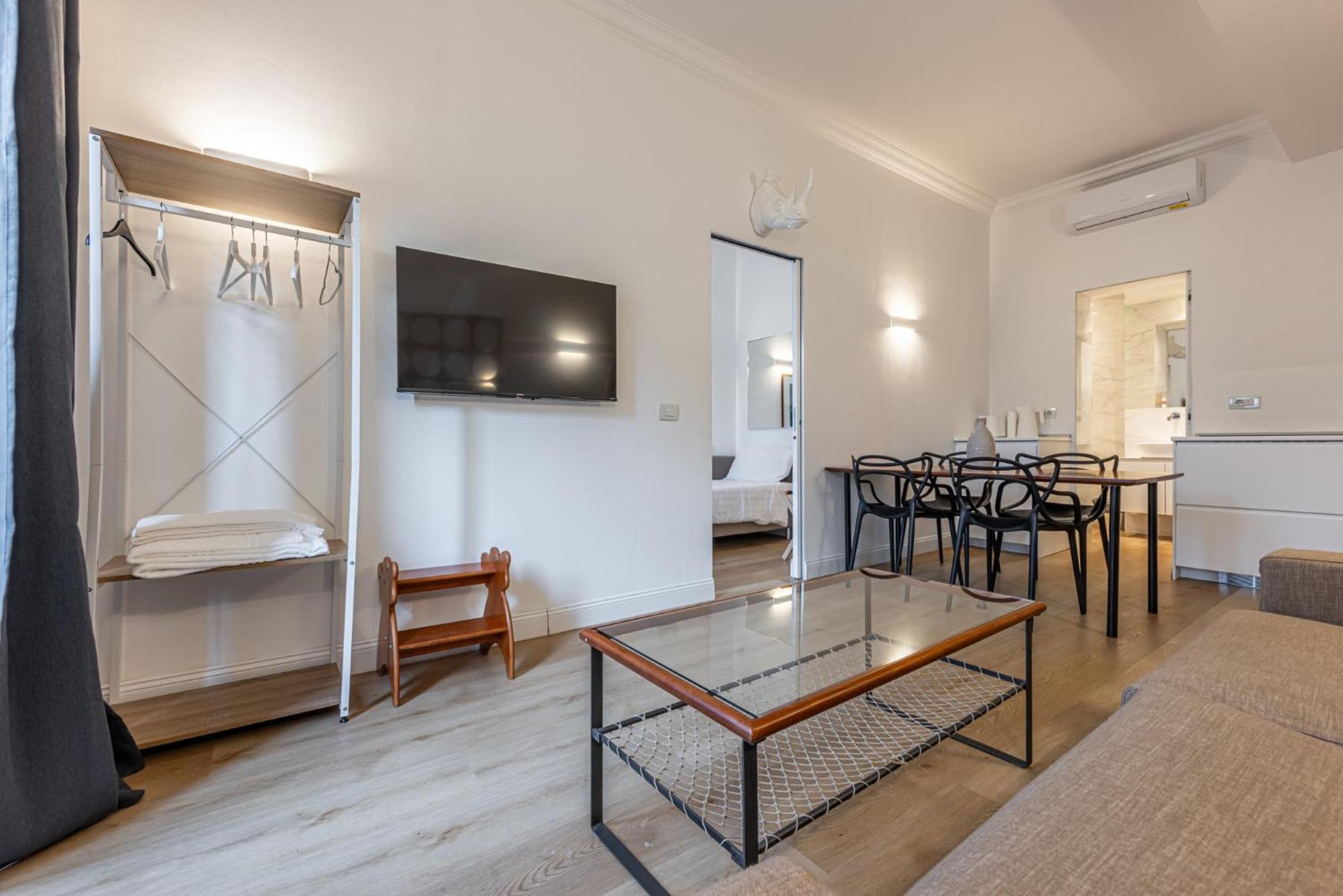 Sant'Andrea Charme Apartments Milan Bagian luar foto